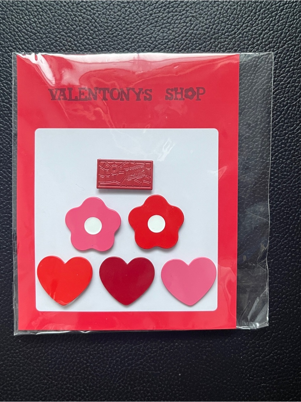CJ Hendry x Tony’s Chocolonely Valentony’s Shop 6 Pin Set Sealed